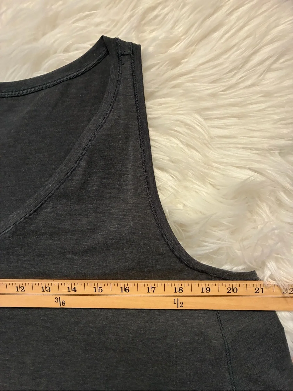 Lululemon Watch Me Flip Tank Heathered Black Gray Sz 8 Style #W1ASFS Layering